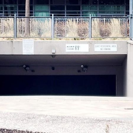 Lakefront Living Downtown Toronto - Free Parking, Gym, Indoor Pool Zewnętrze zdjęcie