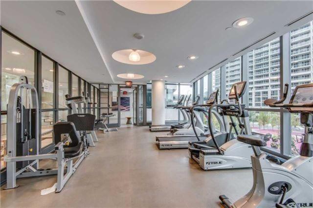 Lakefront Living Downtown Toronto - Free Parking, Gym, Indoor Pool Zewnętrze zdjęcie